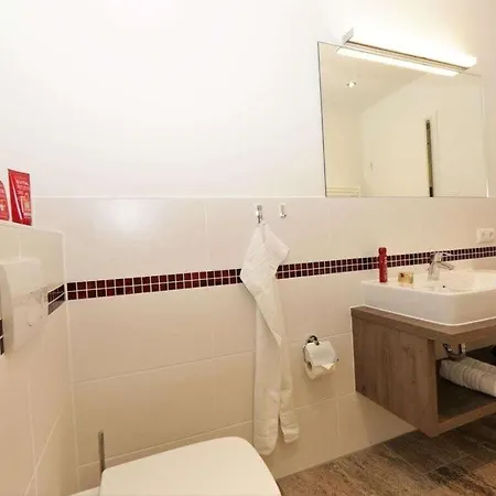 Nyaraló 1 10 Else Marie